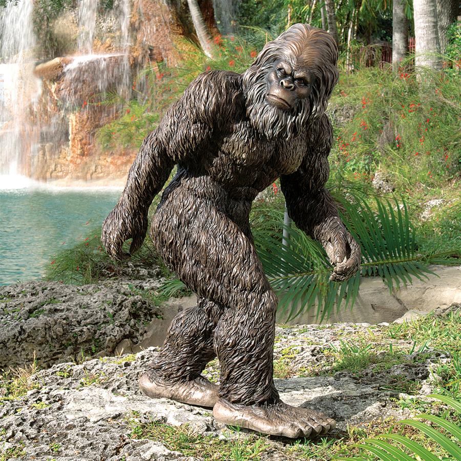 LARGE BIGFOOT THE GARDEN YETI STATUE NR