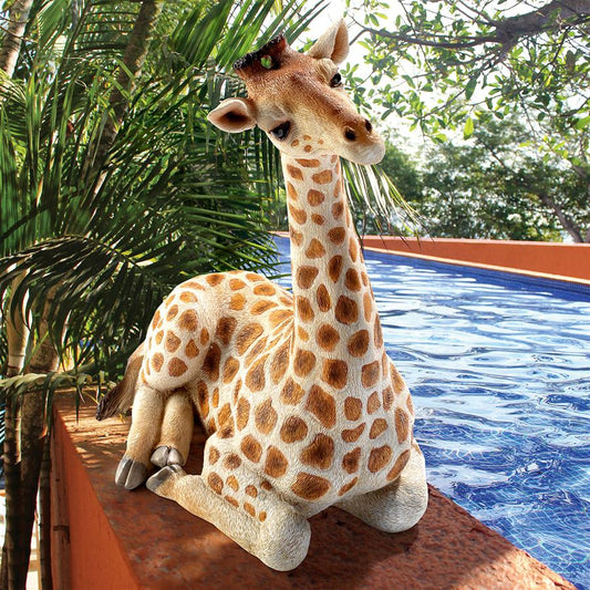 ZARI THE CURIOUS GIRAFFE STATUE